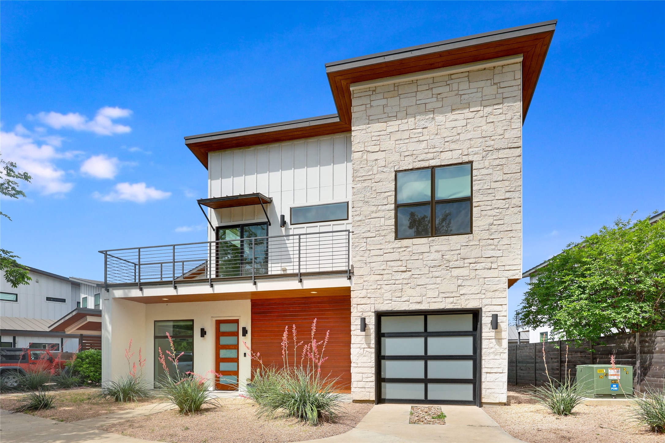 108 Tillery Street, Unit 1 Austin, TX 78702 - Photo 39 of 40 a front view of a house with yard