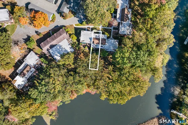 $579,000 | 85 River Road, Unit L4, Essex, CT 06426