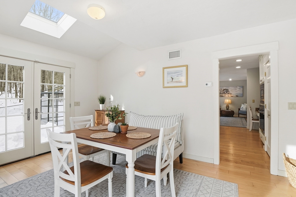 164 Oxford Road Charlton, MA 01507 - Photo 14 of 40