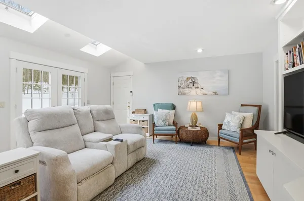 $619,000 | 164 Oxford Road, Charlton, MA 01507