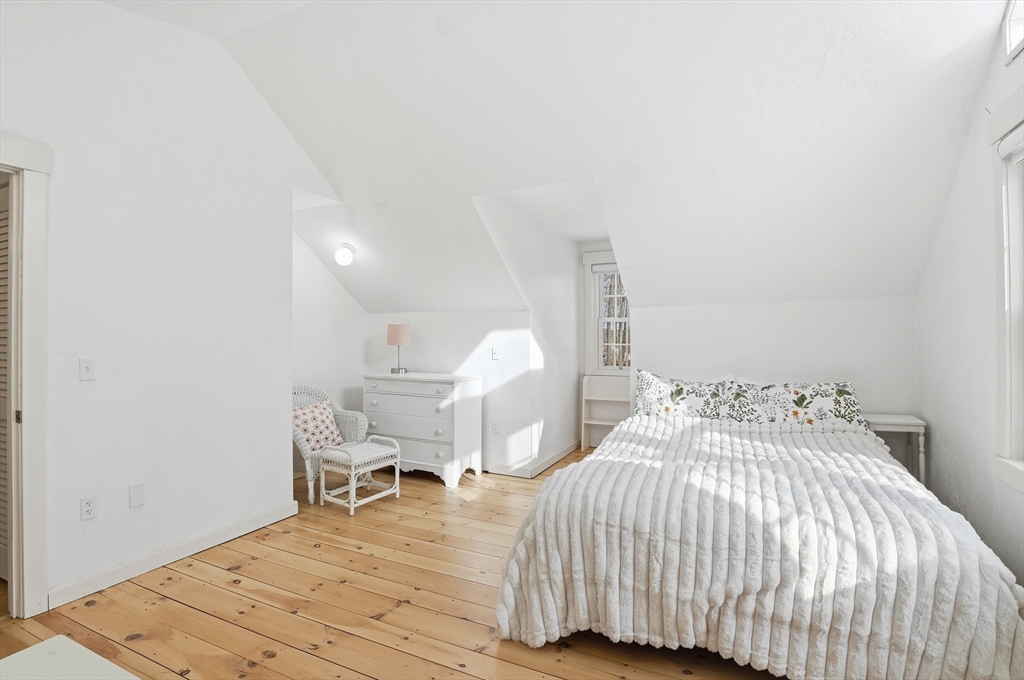 164 Oxford Road Charlton, MA 01507 - Photo 30 of 40