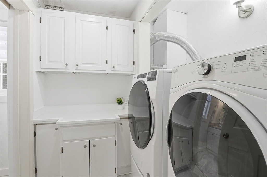 164 Oxford Road Charlton, MA 01507 - Photo 33 of 40