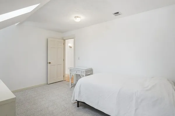 $619,000 | 164 Oxford Road, Charlton, MA 01507