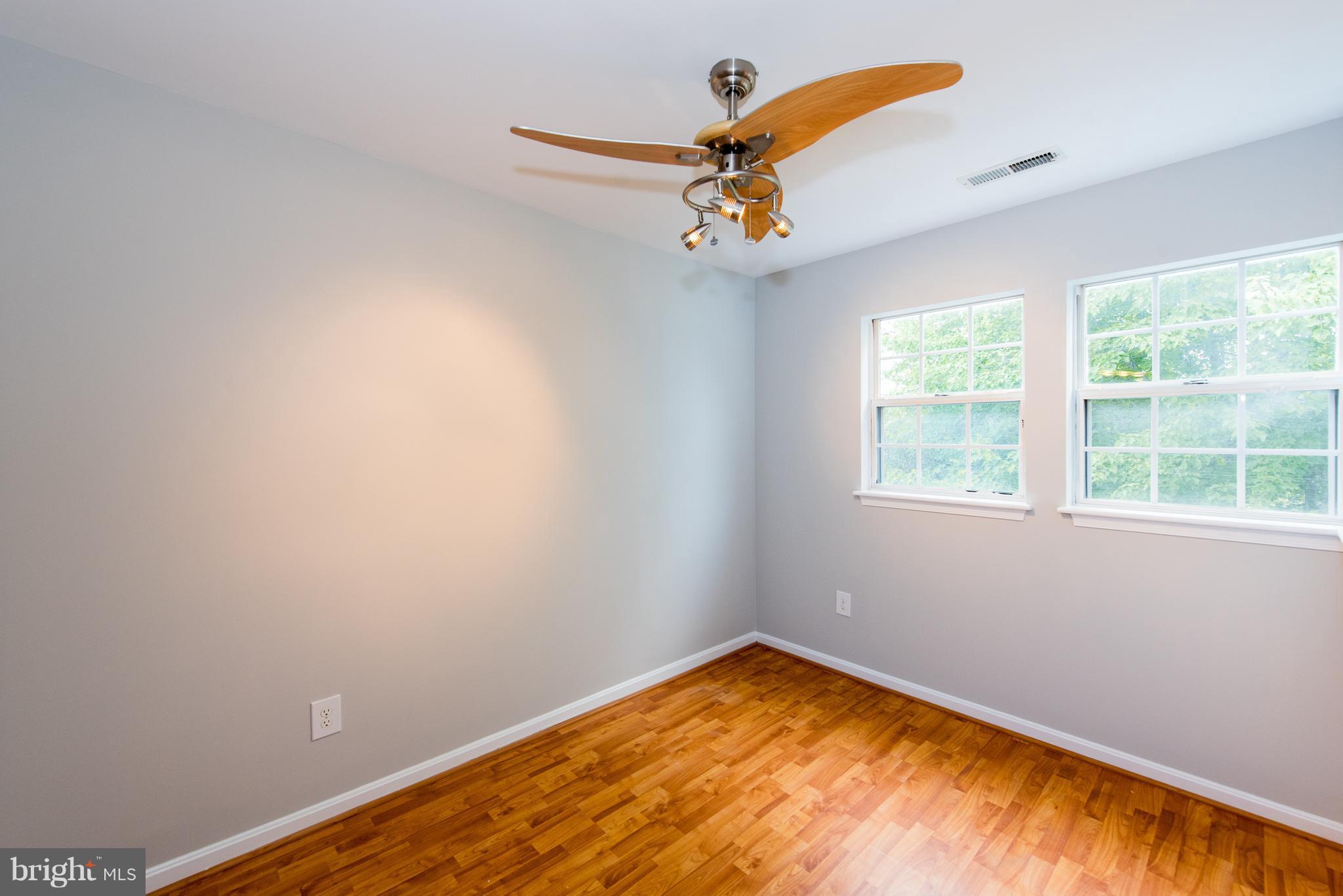8495 Falls Run Road, Unit H Ellicott City, MD 21043 - Photo 8 of 28 Dining Room