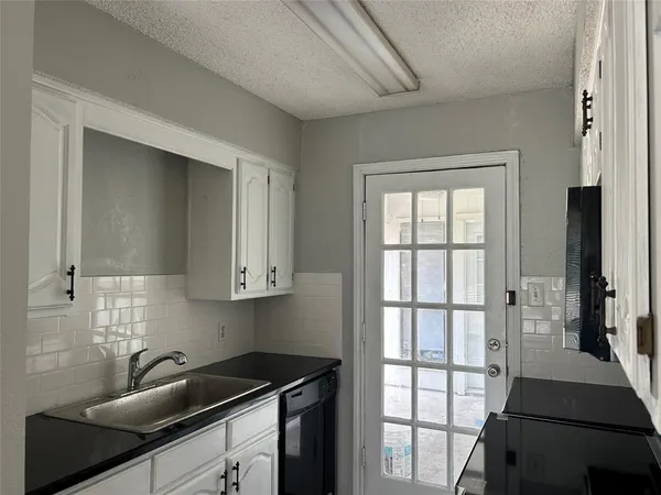 $305,900 | 3125 Tina Street, Sachse, TX 75048