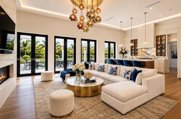 $6,995,000 | 11001 Southwest 74th Avenue, Pinecrest, FL 33156