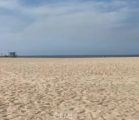 31 Spinnaker Street, Unit 15A Marina del Rey, CA 90292 - Photo 11 of 14 a view of an ocean