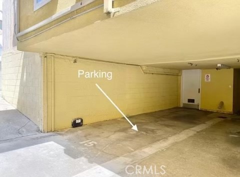 31 Spinnaker Street, Unit 15A Marina del Rey, CA 90292 - Photo 13 of 14 a view of a indoor garage