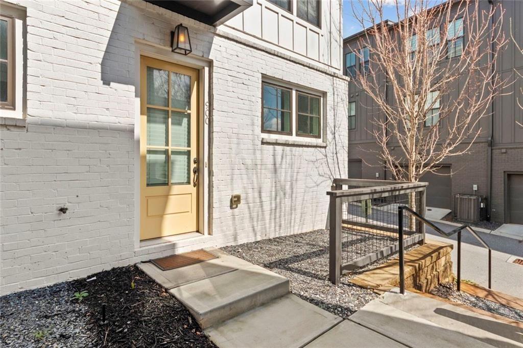 900 Brees Court Atlanta, GA 30318 - Photo 25 of 33