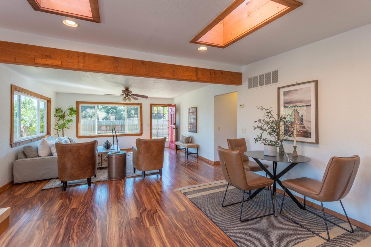 581 Echo Valley Road Salinas, CA 93907 - Photo 4 of 15 Gallery Image 4