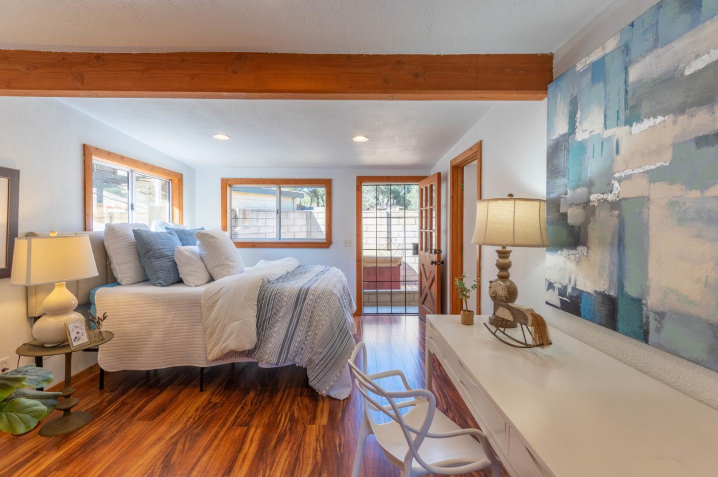 581 Echo Valley Road Salinas, CA 93907 - Photo 7 of 15 Gallery Image 7