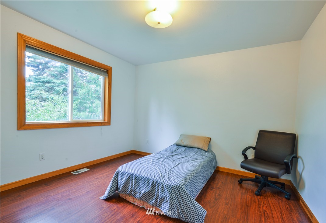 8525 Vinup Road Lynden, WA 98264 - Photo 16 of 20 Gallery Image 16