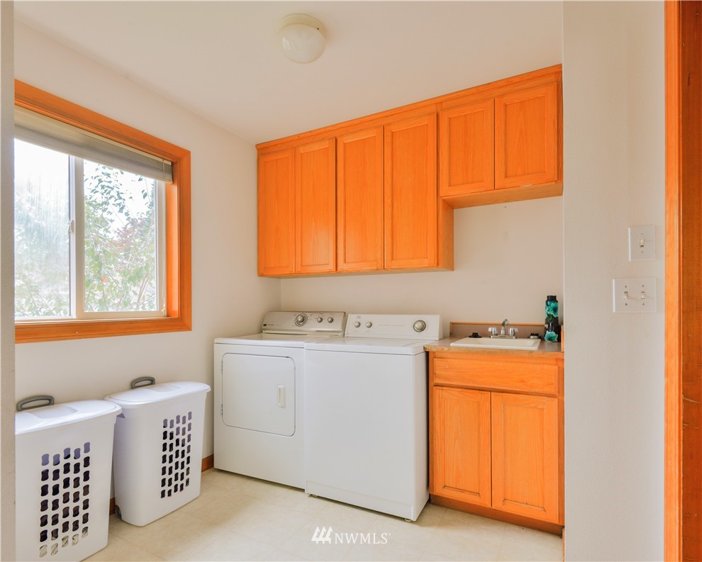 8525 Vinup Road Lynden, WA 98264 - Photo 17 of 20 Gallery Image 17