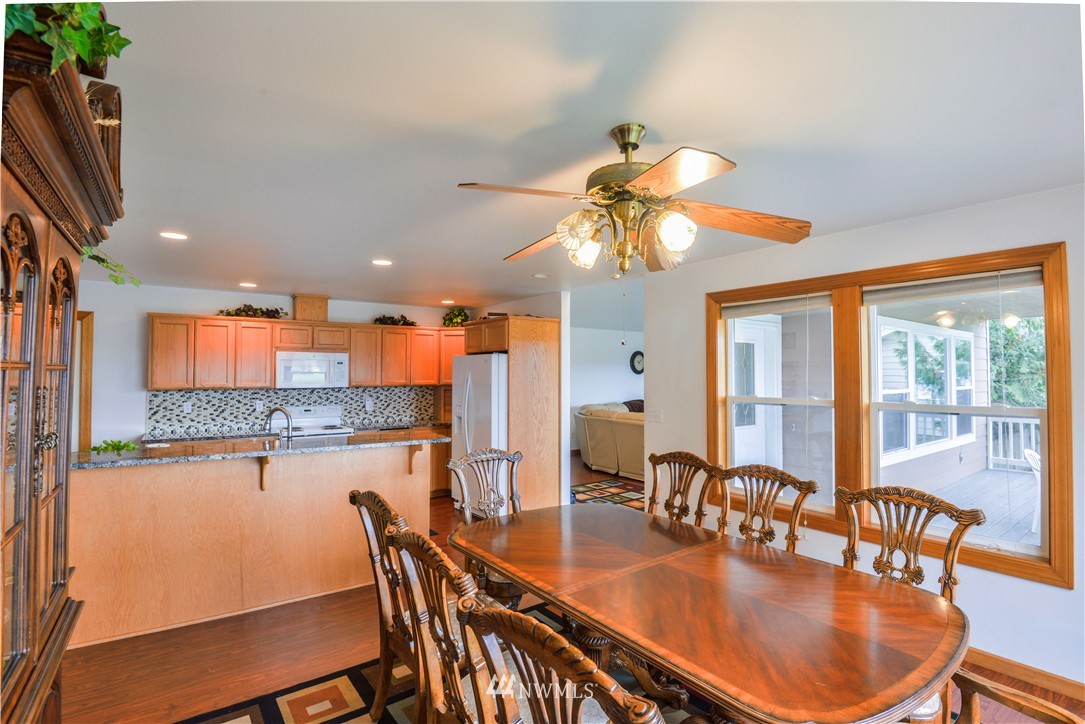 8525 Vinup Road Lynden, WA 98264 - Photo 5 of 20 Gallery Image 5