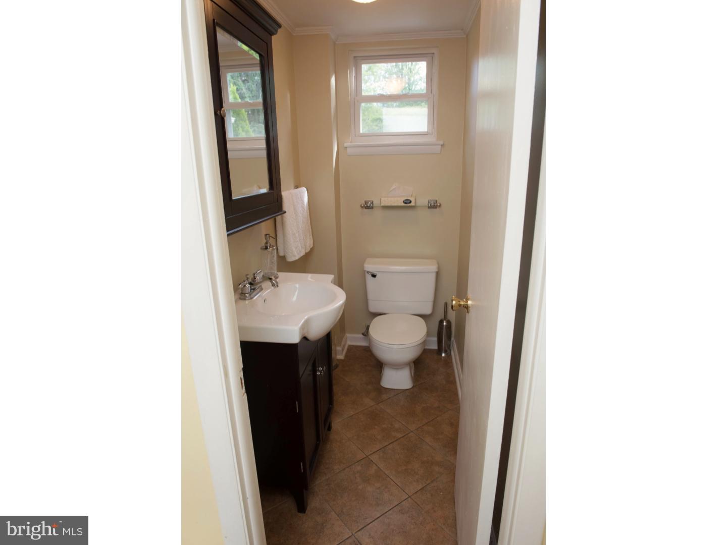286 Waverly Road Southampton, PA 18966 - Photo 14 of 23 Gallery Image 14