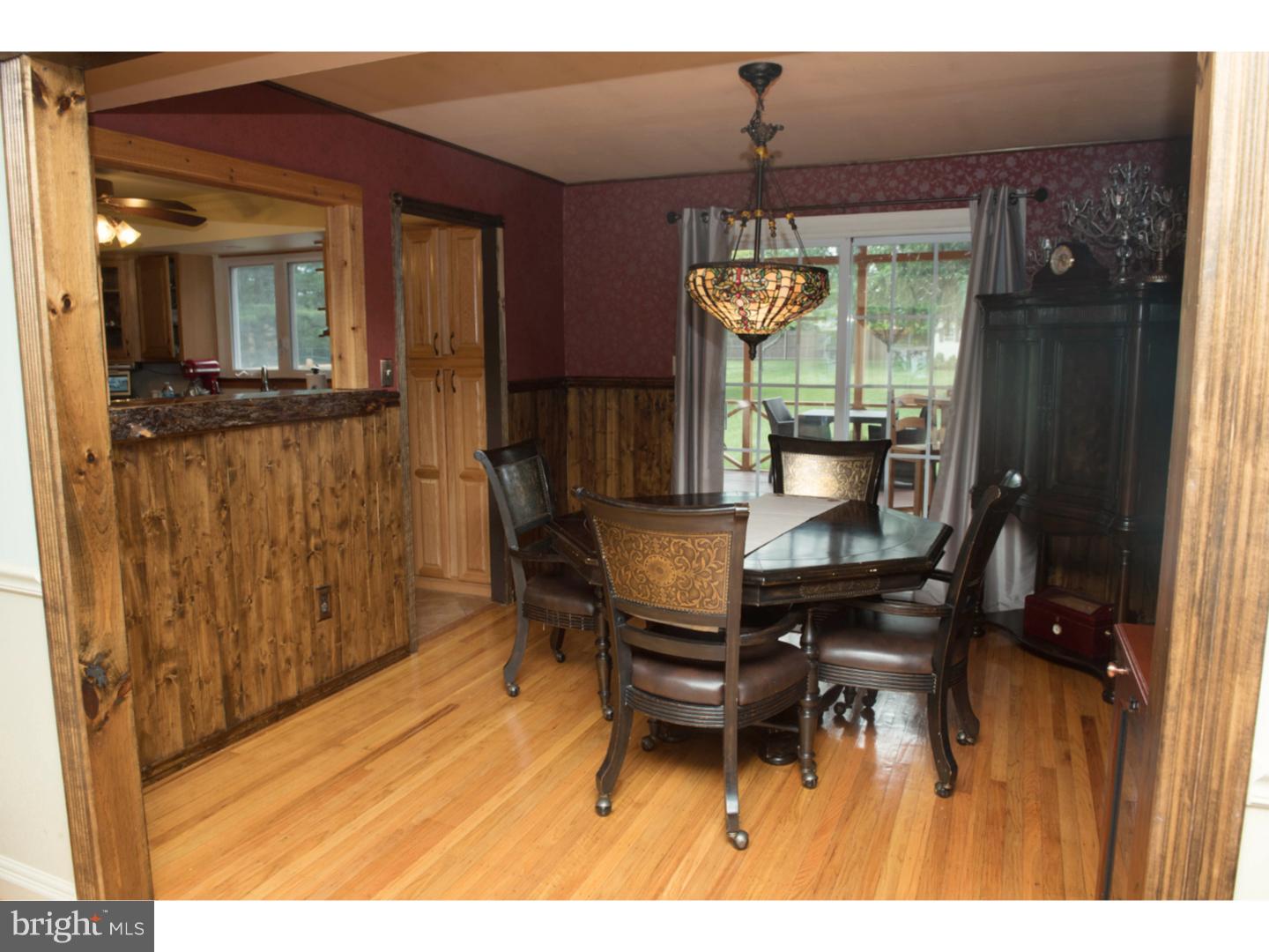 286 Waverly Road Southampton, PA 18966 - Photo 6 of 23 Gallery Image 6