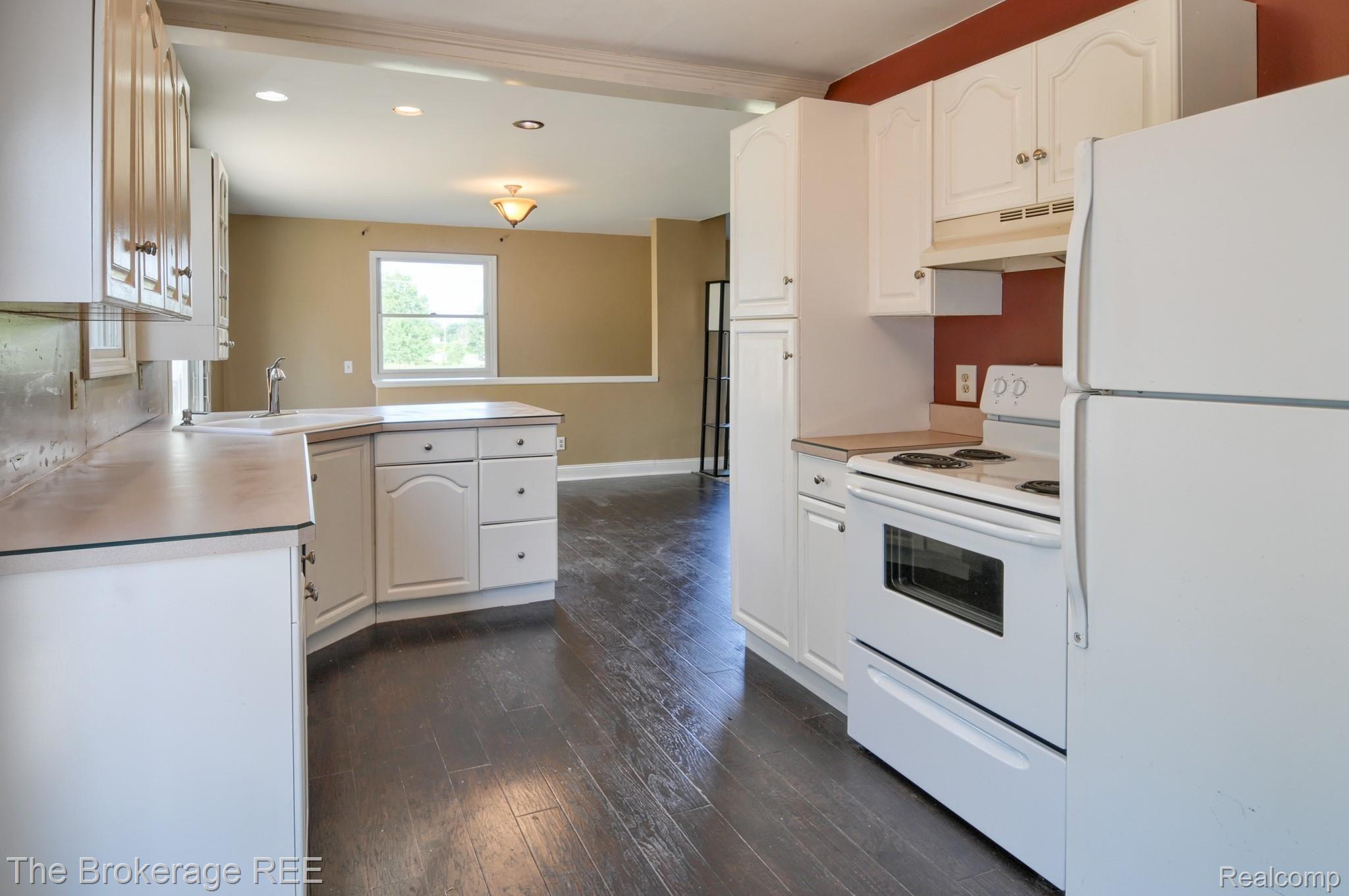 12250 Lennon Road Lennon, MI 48449 - Photo 19 of 34 SD3_9123-HDR(5).jpg