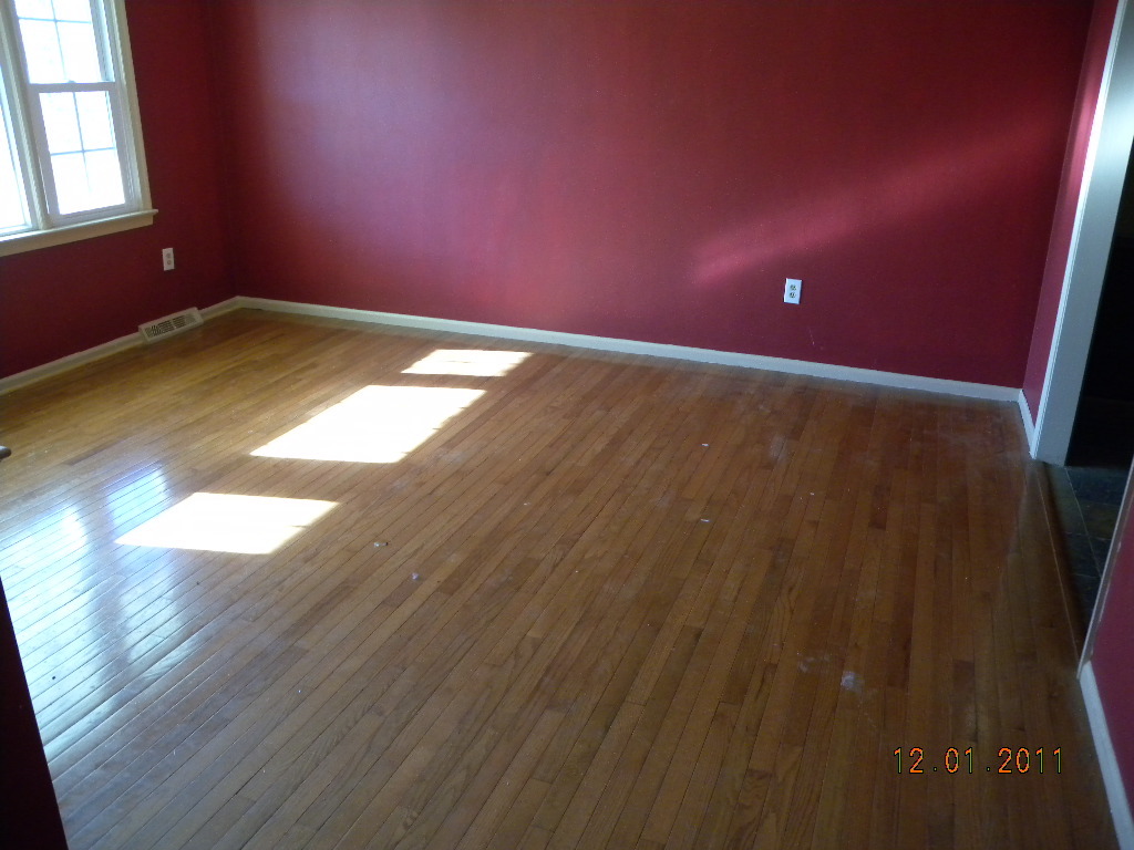 278 Scalybark Drive Blue Ridge, VA 24064 - Photo 3 of 13 Living room