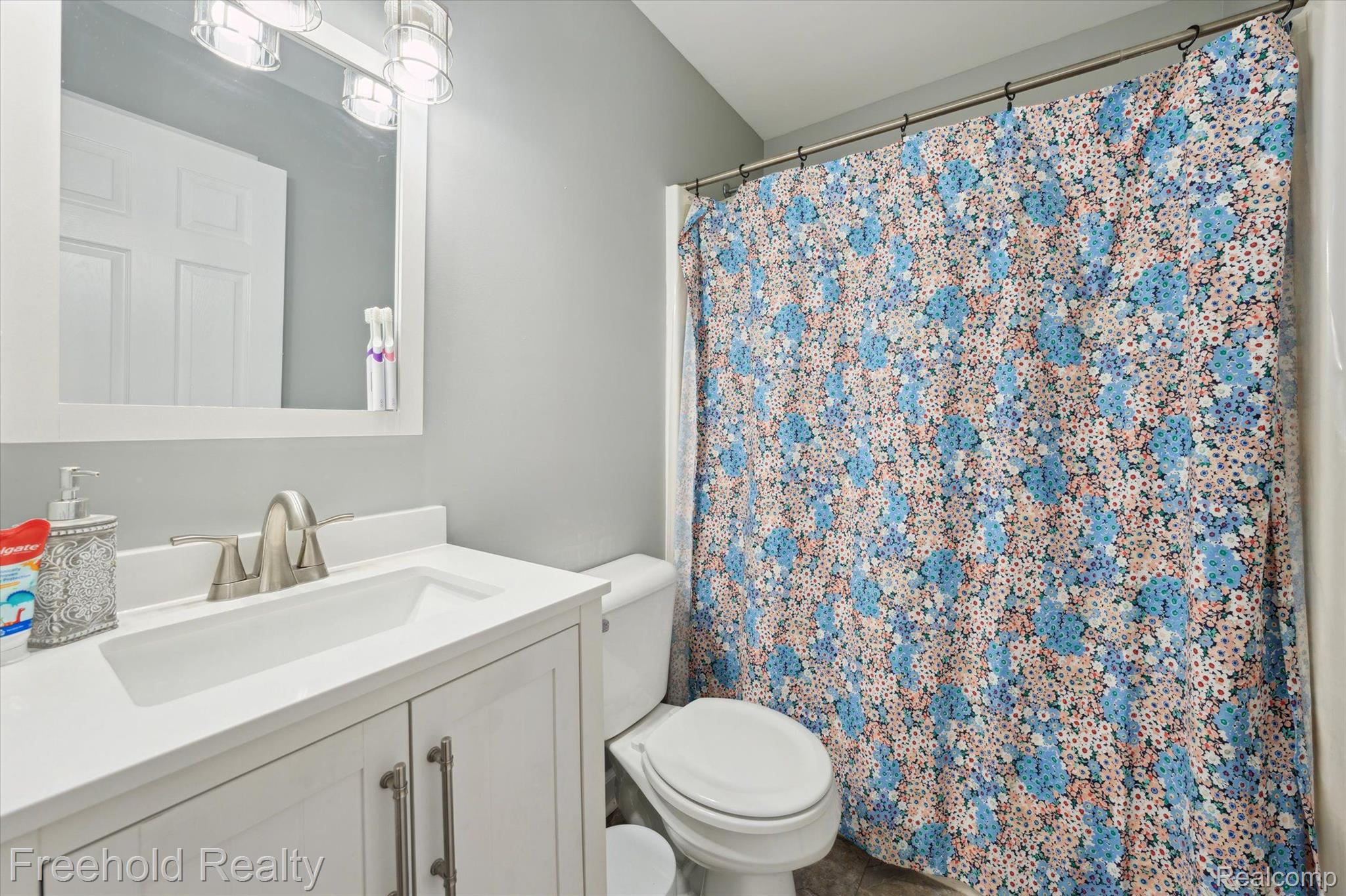 5384 Baldwin Road Swartz Creek, MI 48473 - Photo 19 of 46 Gallery Image 19