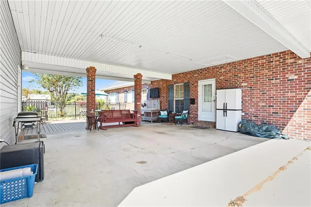 $465,000 | 113 Triple B Lane, Thibodaux, LA 70301