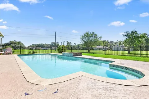 $465,000 | 113 Triple B Lane, Thibodaux, LA 70301
