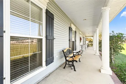 $465,000 | 113 Triple B Lane, Thibodaux, LA 70301