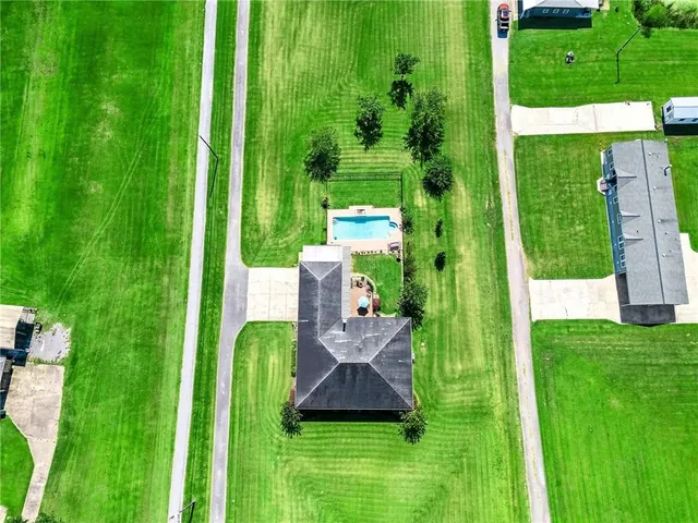 $465,000 | 113 Triple B Lane, Thibodaux, LA 70301