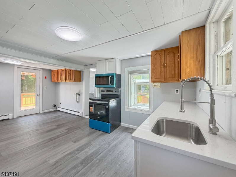 196 Rockport Road Port Murray, NJ 07865 - Photo 3 of 38