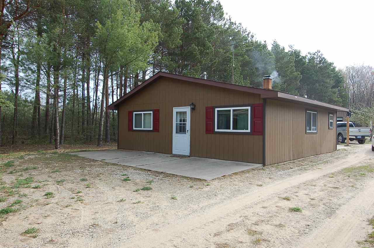 2405 South 29 Road Cadillac, MI 49601 - Photo 1 of 18 1818100.JPG