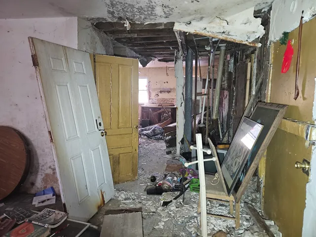 $44,999 | 355 West 105th Place, Chicago, IL 60628