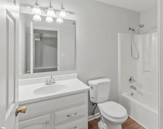 $170,000 | 1506 Northlake Drive, Unit 15F, Anderson, SC 29625