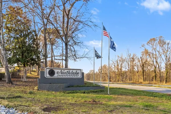 $170,000 | 1506 Northlake Drive, Unit 15F, Anderson, SC 29625