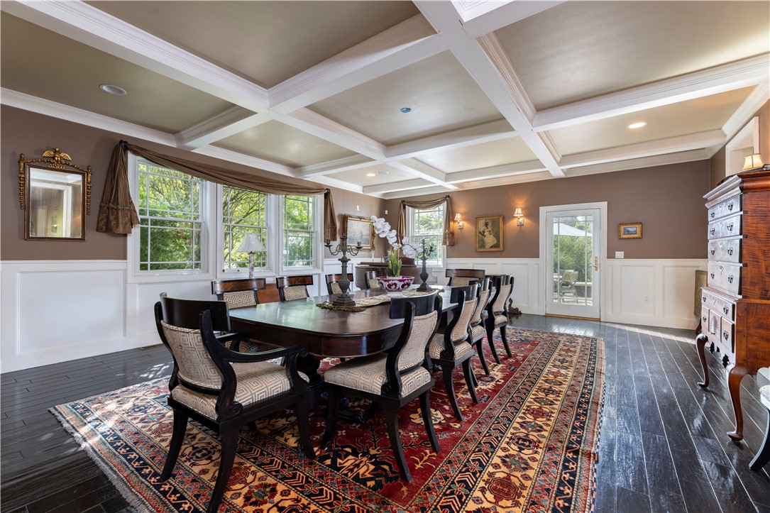 365 Boston Neck Road Narragansett, RI 02882 - Photo 16 of 50