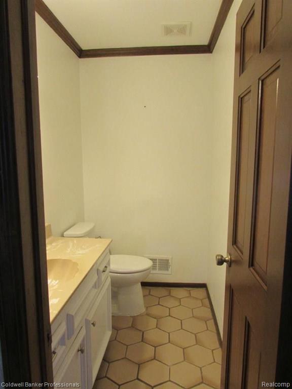 2579 Tower Hill Lane Rochester Hills, MI 48306 - Photo 23 of 27