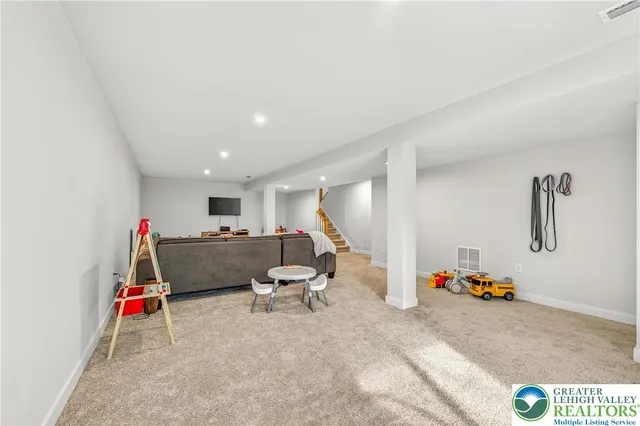 $3,800 | 167 Aspen Lane, Macungie, PA 18062