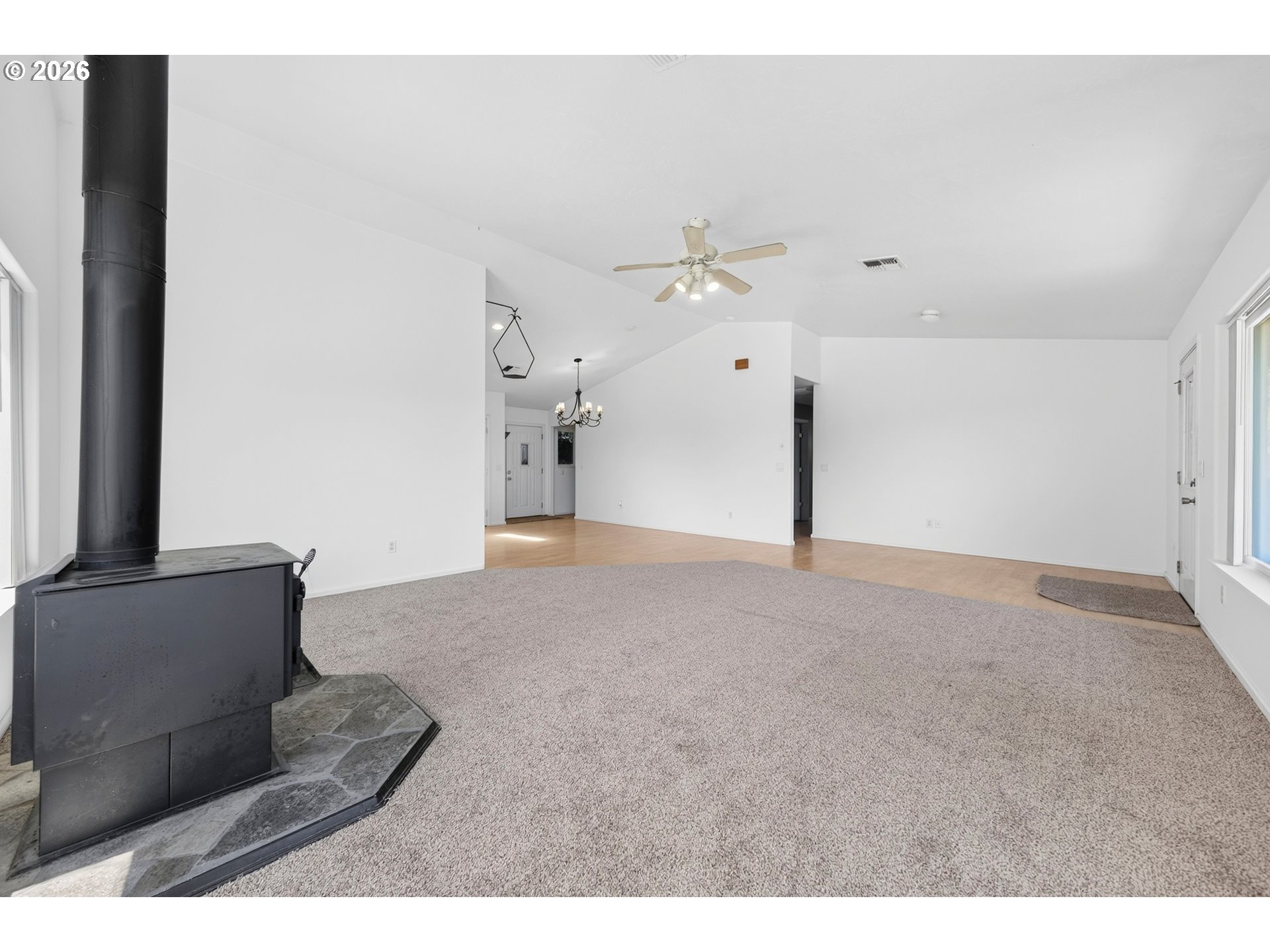 16708 Thompson Road Brookings, OR 97415 - Photo 7 of 48