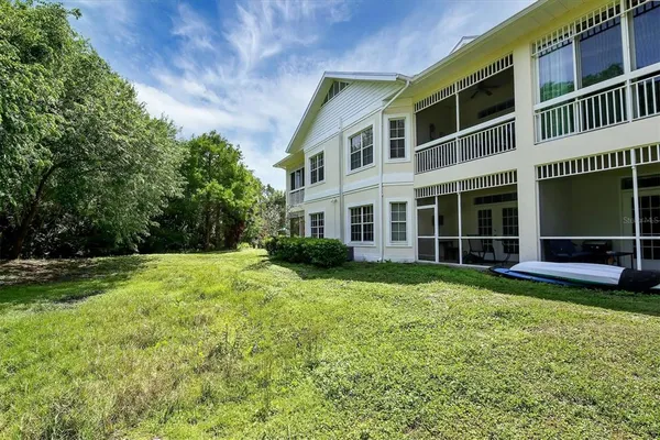 $3,750 | 3604 54th Drive West, Unit 203, Bradenton, FL 34210