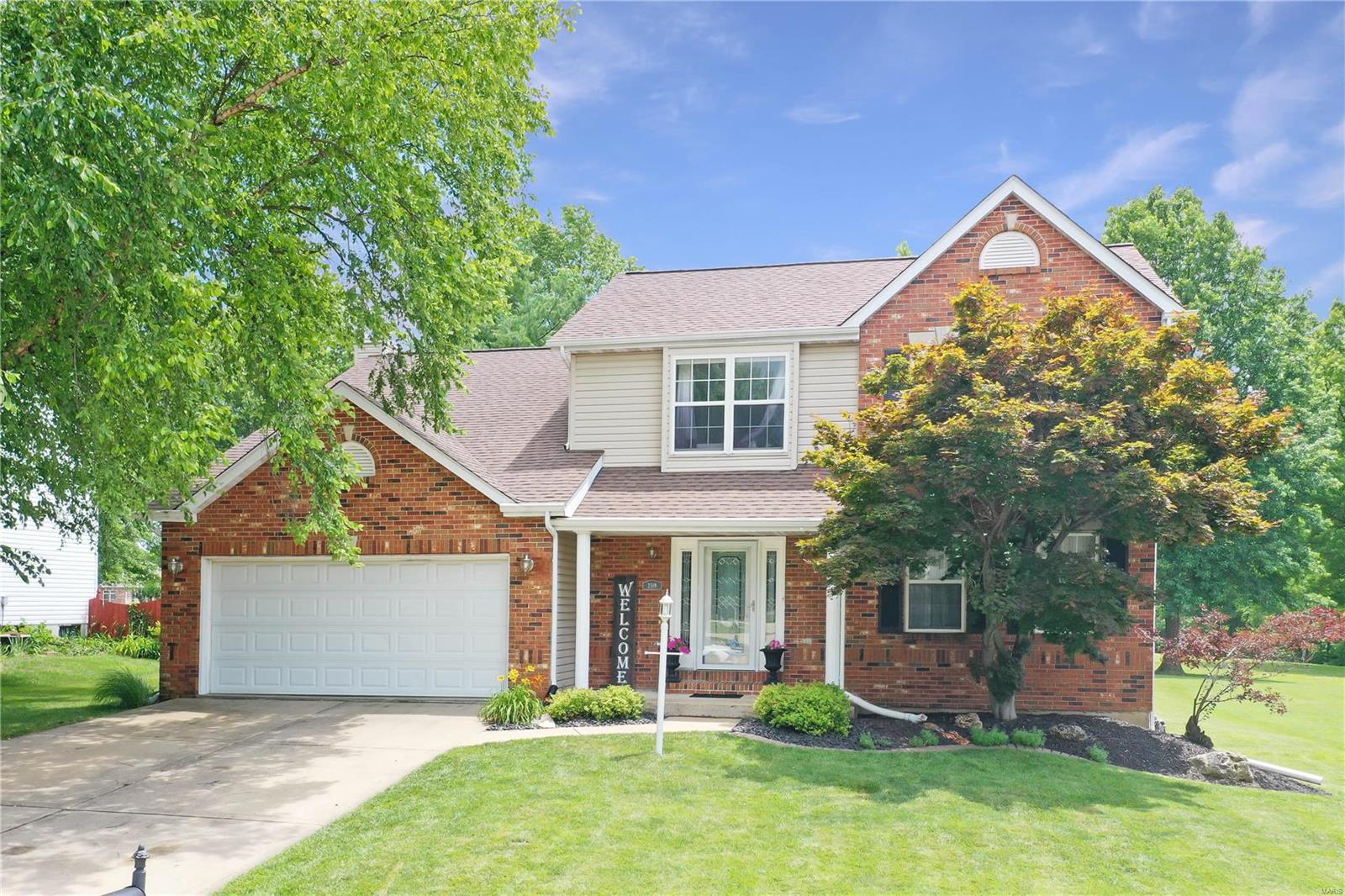 2518 Hunters Ridge Edwardsville, IL 62025 - Photo 1 of 70 Gallery Image 1