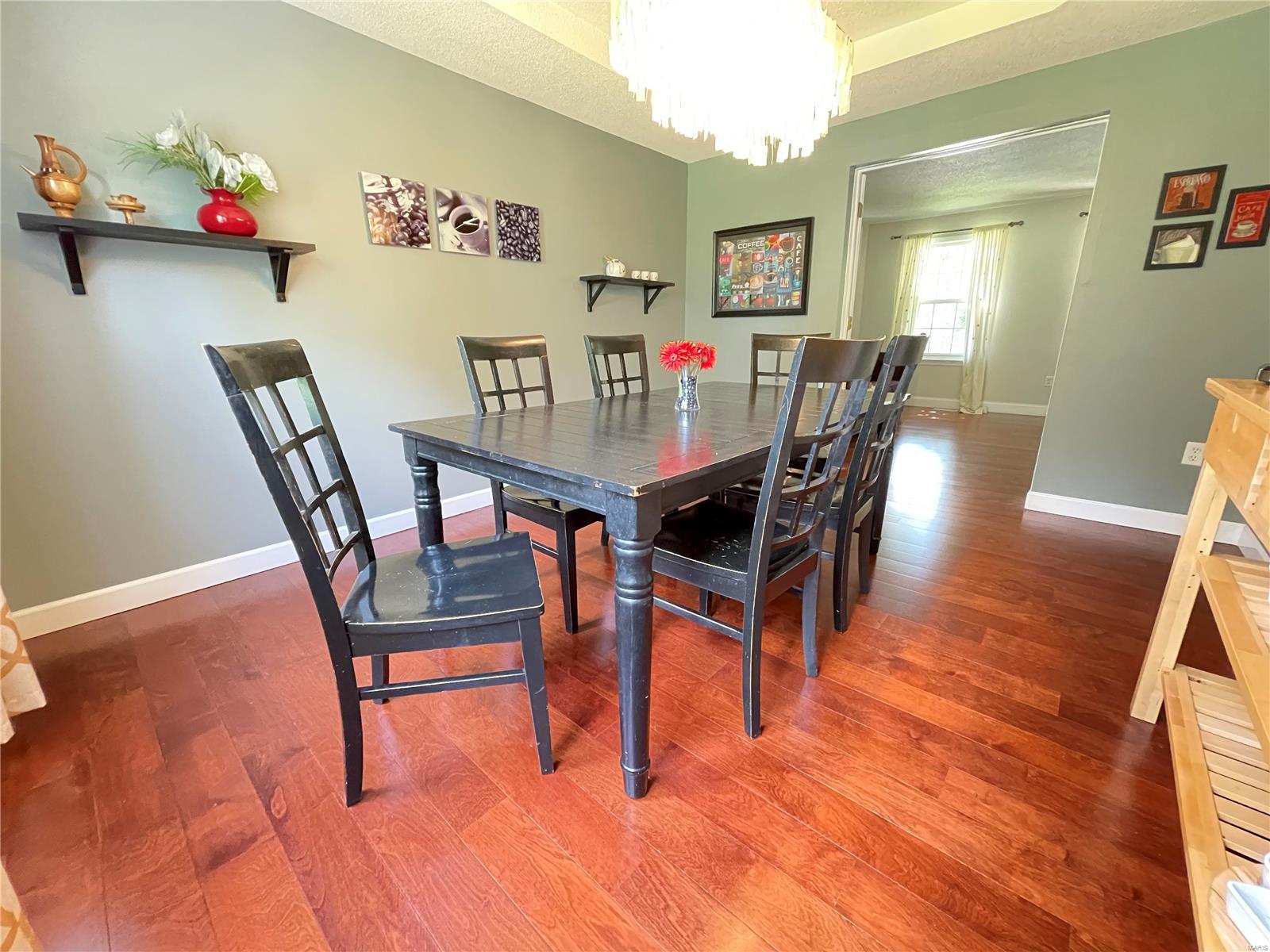 2518 Hunters Ridge Edwardsville, IL 62025 - Photo 17 of 70 Gallery Image 17