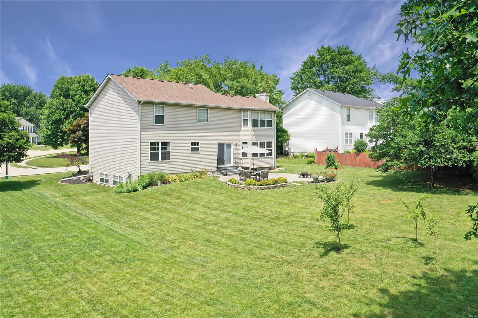 2518 Hunters Ridge Edwardsville, IL 62025 - Photo 4 of 70 Gallery Image 4