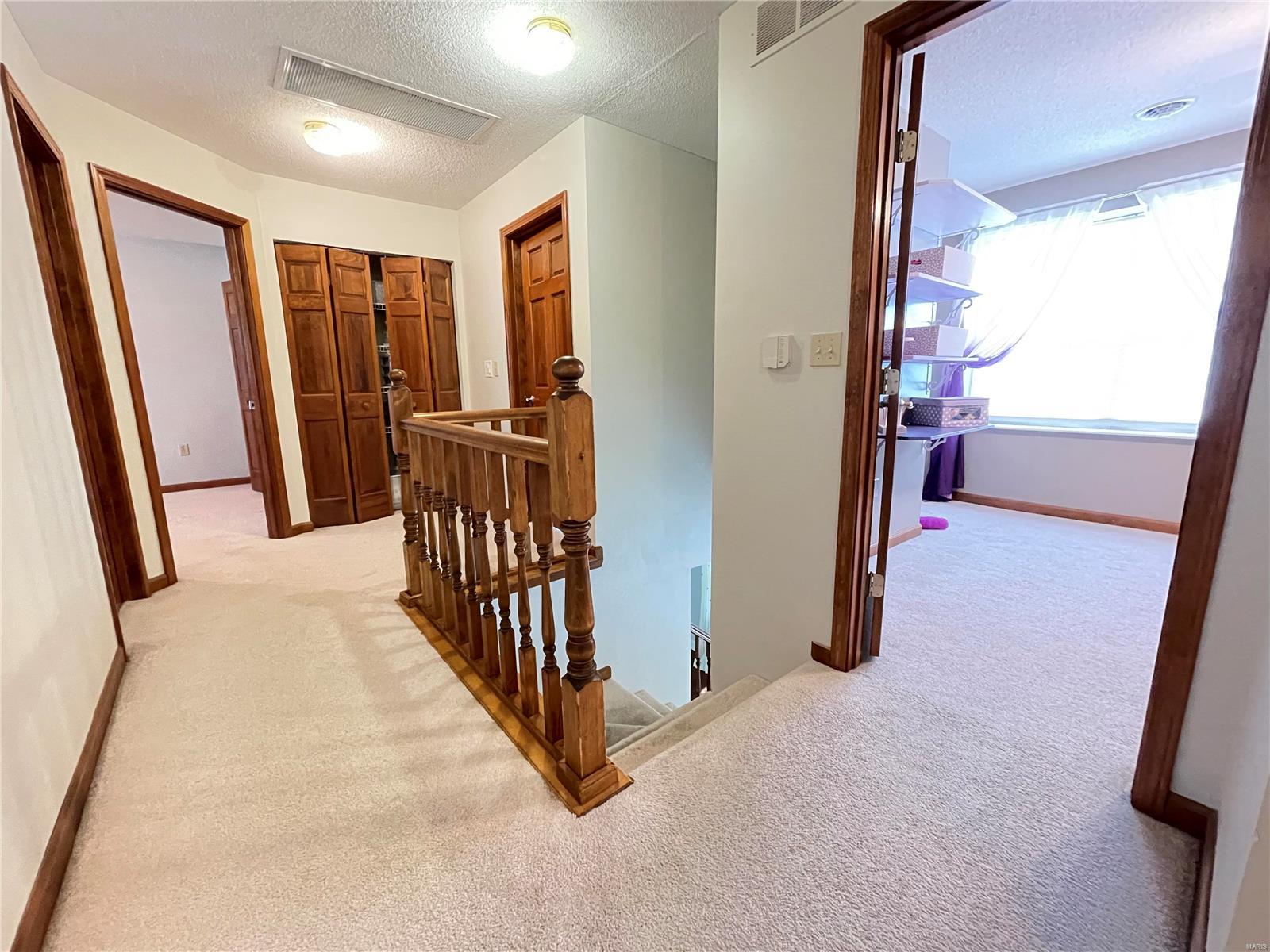 2518 Hunters Ridge Edwardsville, IL 62025 - Photo 44 of 70 Gallery Image 44