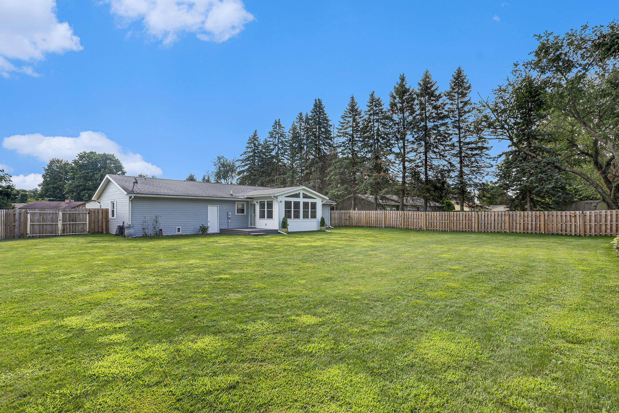 56808 Bow Drive Three Rivers, MI 49093 - Photo 16 of 26 016_581a5694