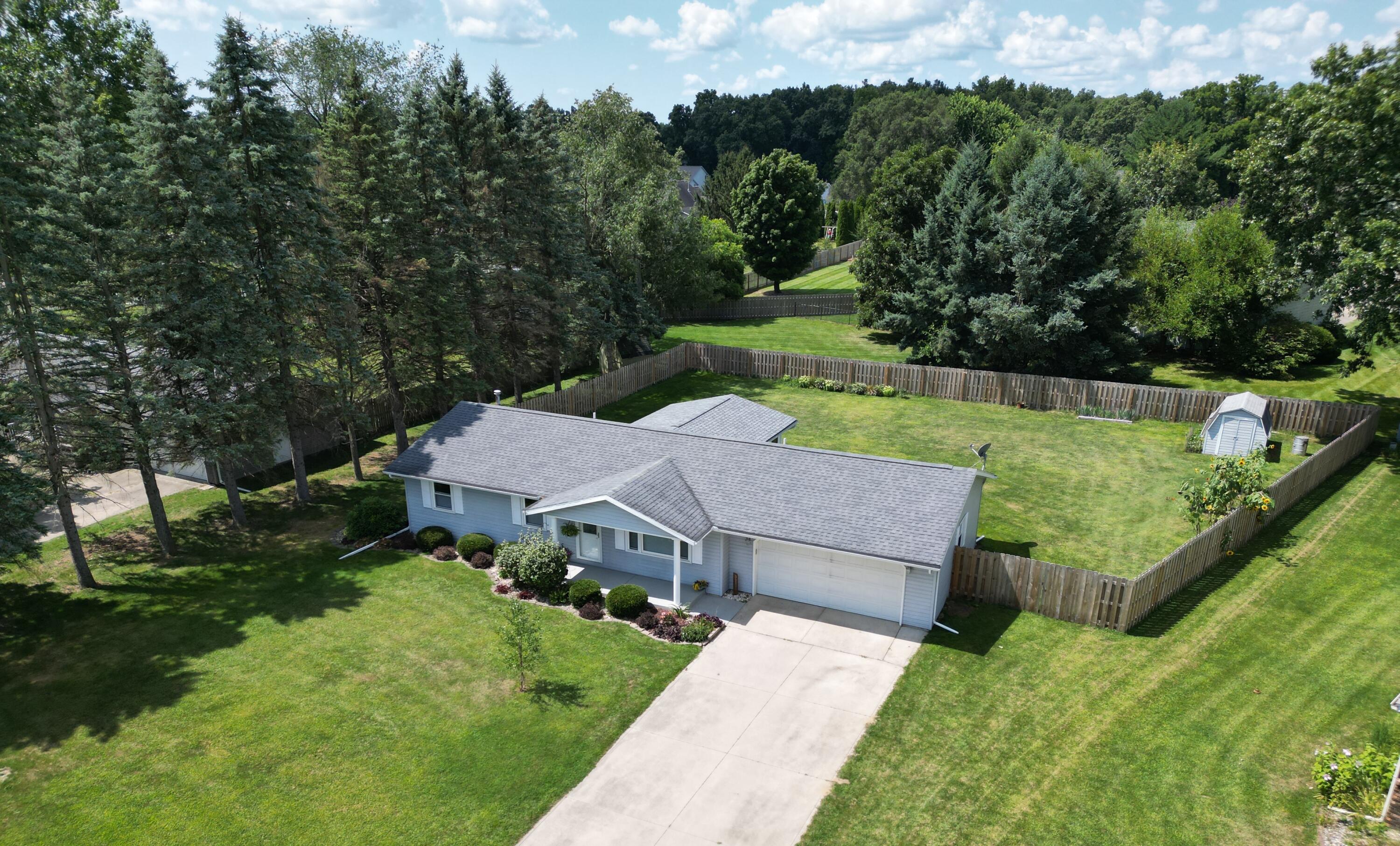 56808 Bow Drive Three Rivers, MI 49093 - Photo 18 of 26 Brow Drive drone 3