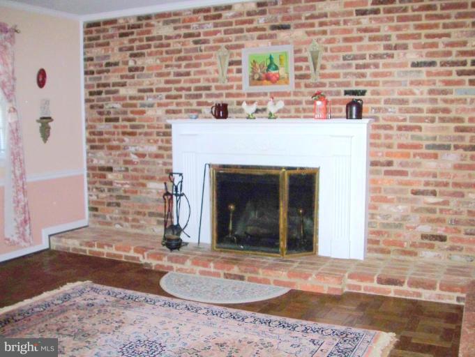 1499 Kimblewick Road Potomac, MD 20854 - Photo 15 of 17
