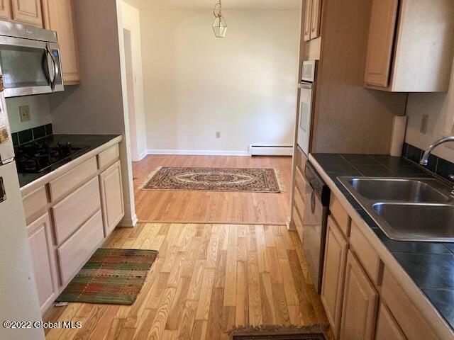 81 Mordella Road Colonie, NY 12205 - Photo 18 of 33 B175F9C4-D938-4CD9-B35A-FCA46F5D016A