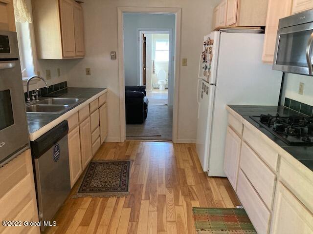 81 Mordella Road Colonie, NY 12205 - Photo 20 of 33 39387B2E-F017-41DB-A805-E38EA02B9942