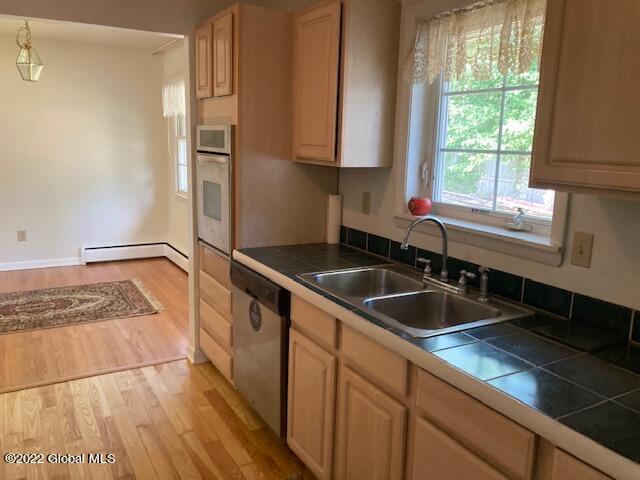 81 Mordella Road Colonie, NY 12205 - Photo 21 of 33 F0B66E7C-5538-4652-AB0E-62DBA5CEC7E5