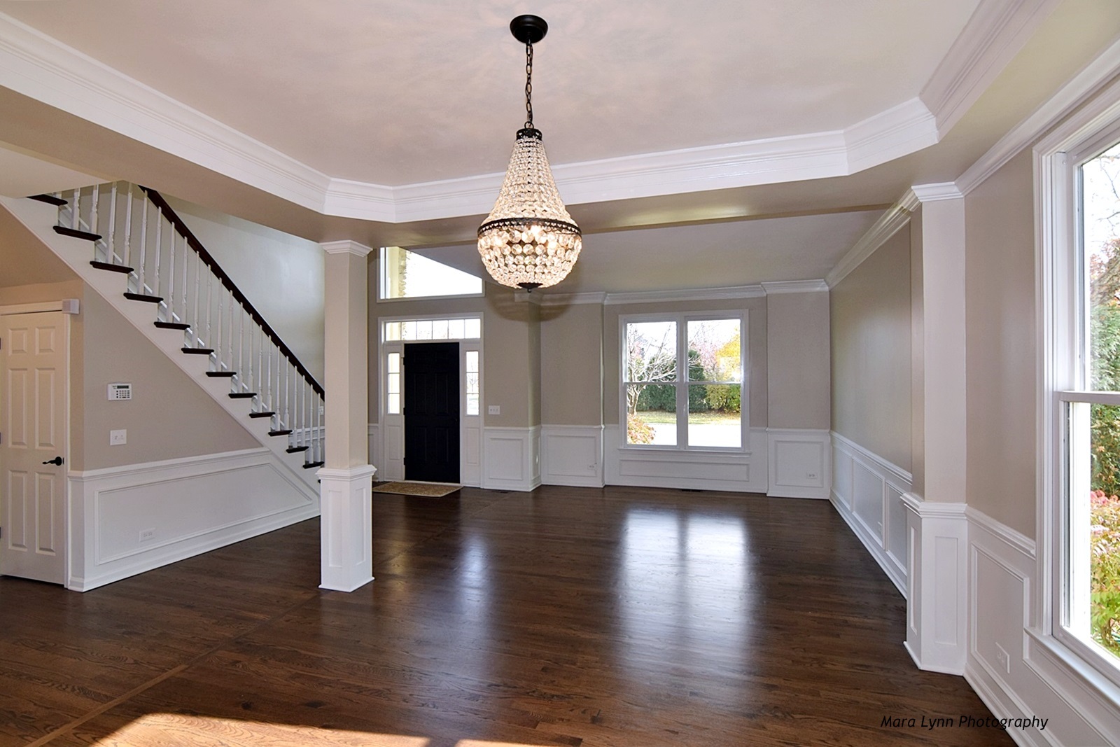 2231 Fargo Boulevard Geneva, IL 60134 - Photo 7 of 24 a view of entryway with wooden floor and window