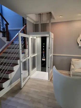 $6,000 | 4833 Winnetka Street, Unit D, Houston, TX 77021