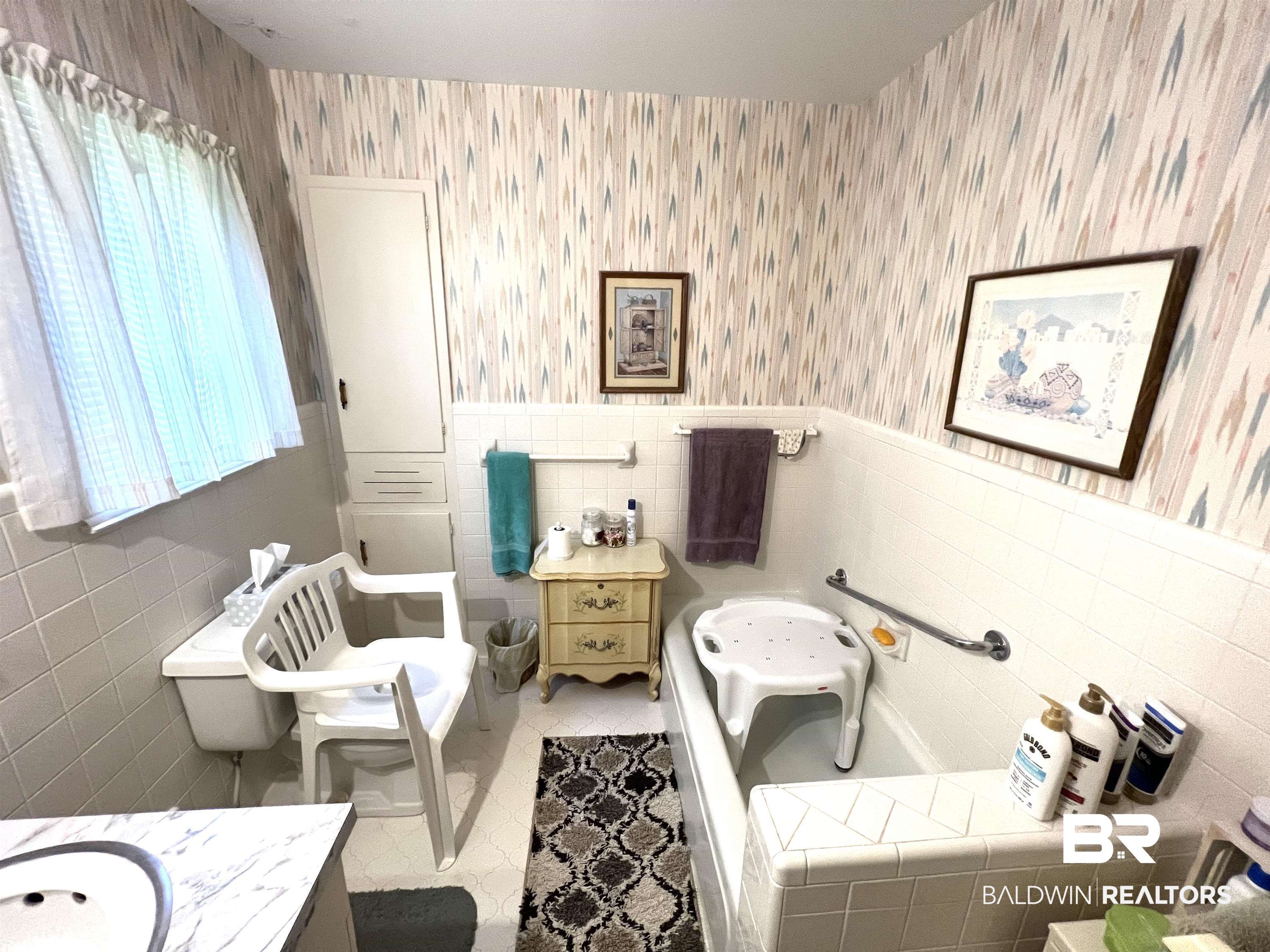 4749 Tufts Road Mobile, AL 36619 - Photo 15 of 25 With Handicap access accessories